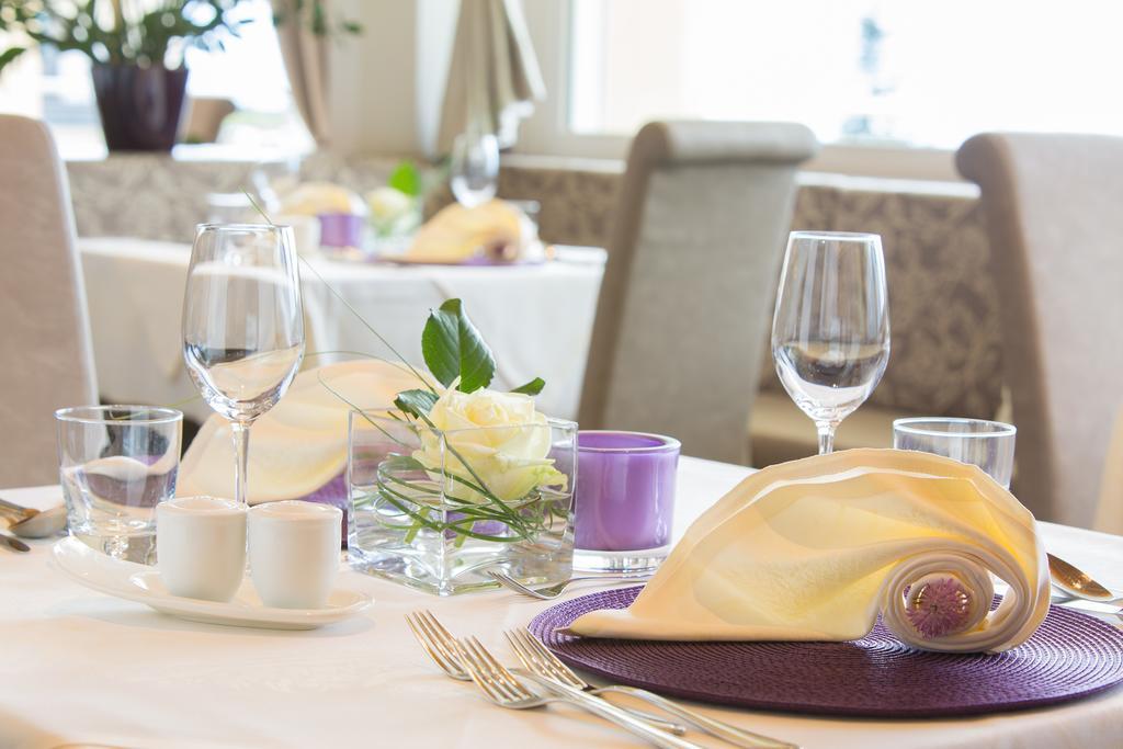Astor Hotel Schenna Ngoại thất bức ảnh